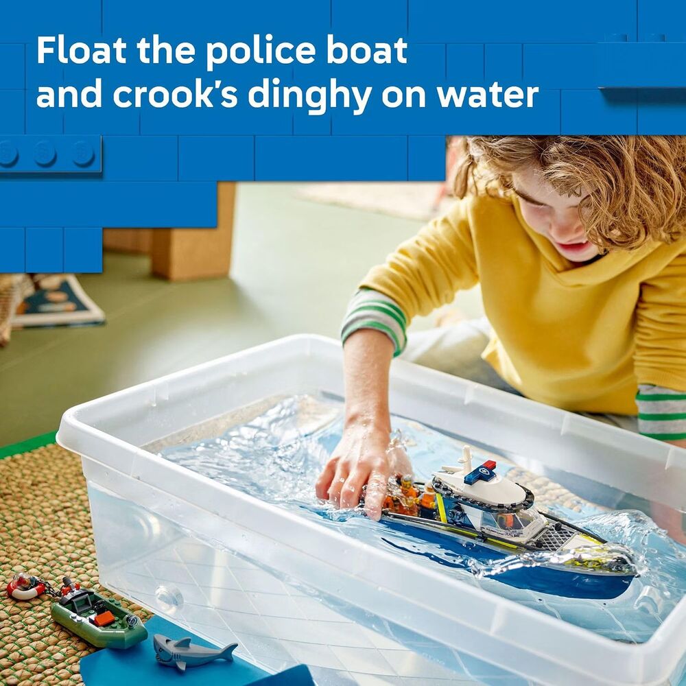 LEGO City Police Boat Chase Building Toy (60456) 264 Pieces 3 Minifigs + Shark - Picture 3 of 11